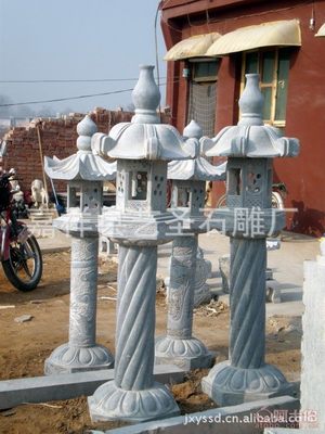 艺圣石业石雕厂家 匠心雕琢，以石传韵——庭院石雕花盆的艺术之乡与工艺之魂